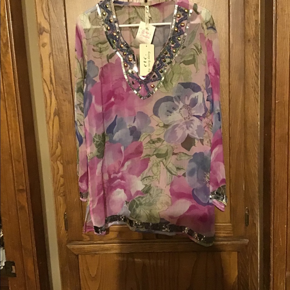 Decorative long sleeve shirt